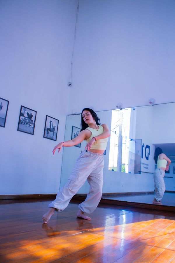 Alumnos del PRE PFA en clase en el estudio de D1 Chorrillos